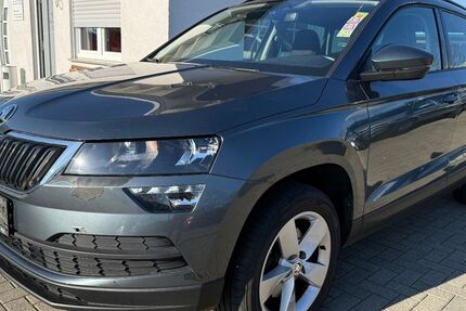 Skoda Karoq 253.332 km 9.999 &euro; Rheinbach 53359