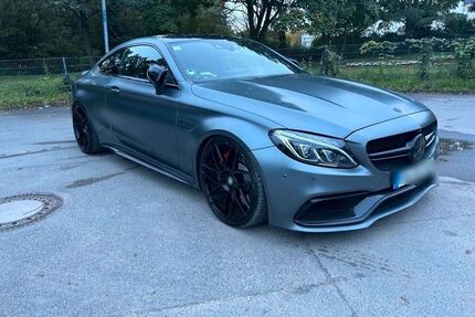 Mercedes C 63 AMG