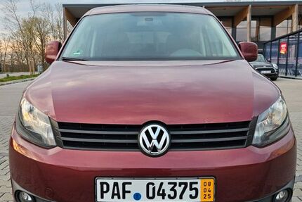 VW Caddy 285.000 km 7.500 &euro; Hohenkammer 85411