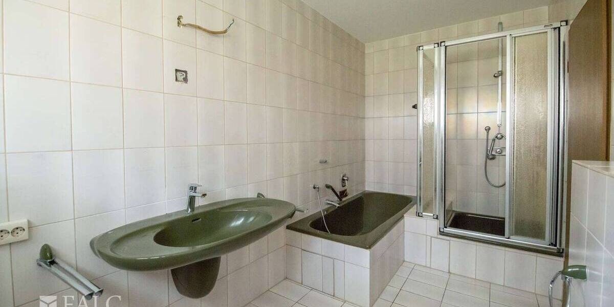 Mehrfamilienhaus, Wohnhaus Pleinfeld - 8 Zimmer, 237 m&sup2;, 480.000&euro; | Angebot:26787560