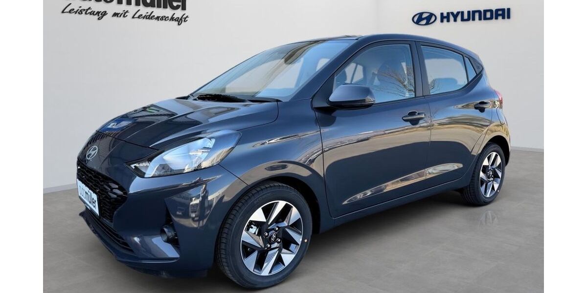 Hyundai i10 2.500 km 16.988 &euro; Kronach 96317