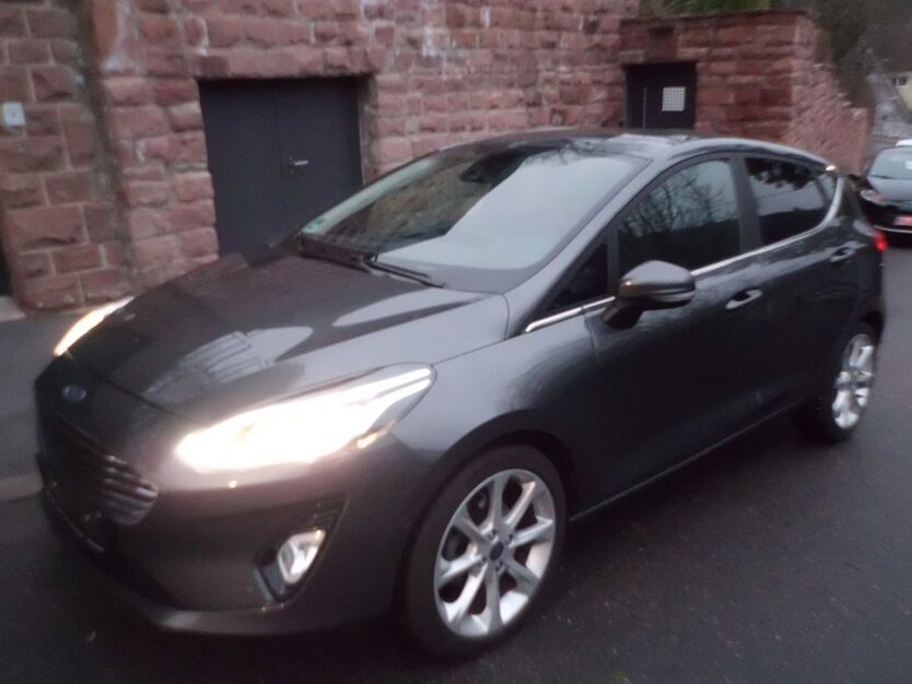 Ford Fiesta 20.000 km 12.900 € Heidelberg 69118