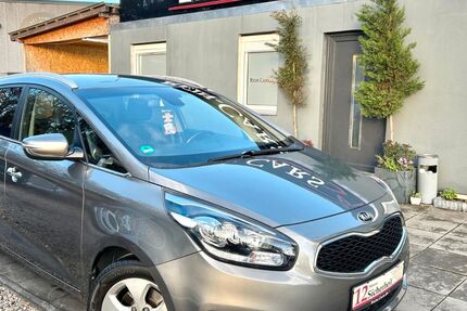 Kia Carens 109.000 km 9.690 € Berlin 13088