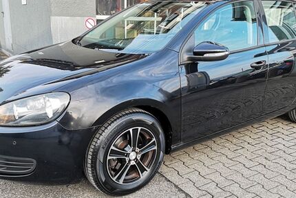 VW Golf 143.500 km 4.950 € Ofterdingen 72131