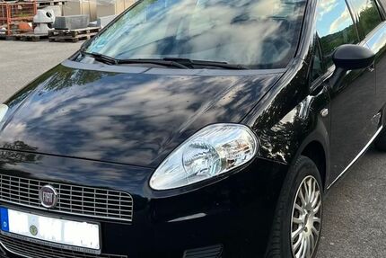 Fiat Punto 111.000 km 2.599 &euro; Gschwend 74417