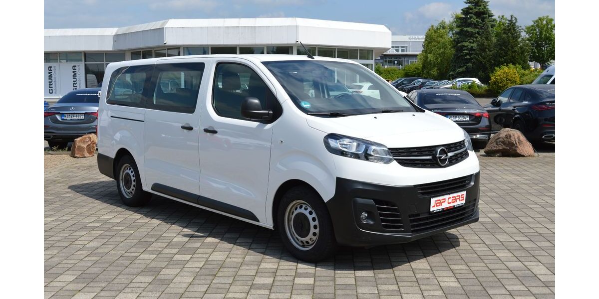 Opel Vivaro 82.000 km 20.990 &euro; Döbeln 04720