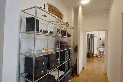 Einzelhandel in Frankfurt 460.000 € 74 m²