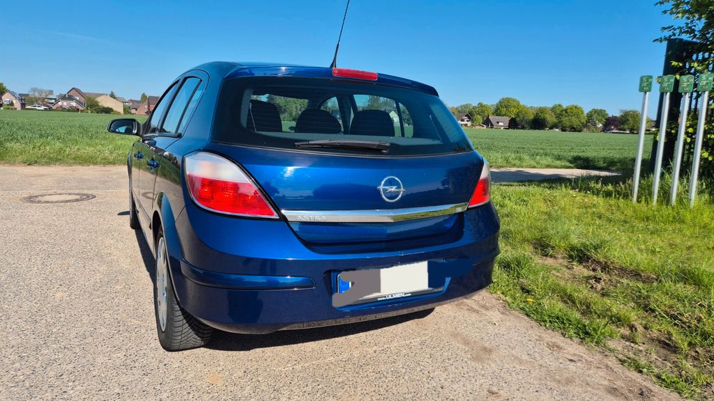 Opel Astra 215.000 km 1.700 &euro; Korschenbroich 41352