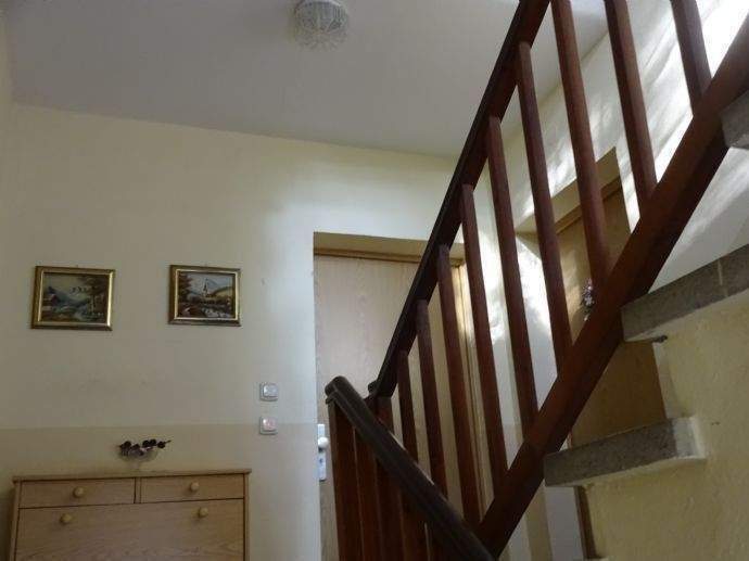 Etagenwohnung Seegebiet Mansfelder Land Röblingen am See - 2 Zimmer, 50 m&sup2;, 325&euro; | Angebot:25568471