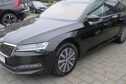 Skoda Superb 93.032 km 25.970 &euro; Bünde 32257