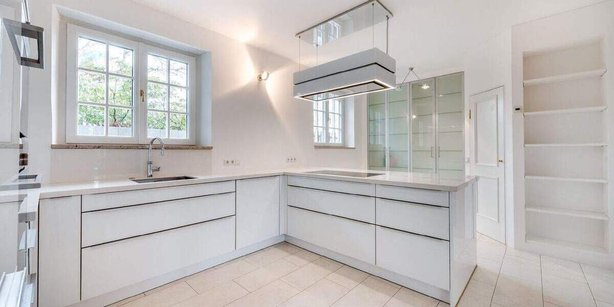 Einfamilienhaus Freising Am Vogelherd - 9 Zimmer, 358 m&sup2;, 2.390.000&euro; | Angebot:25908899