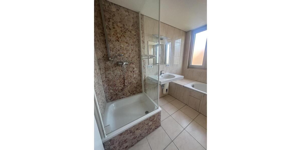 Einfamilienhaus Mannheim Fahrlach - 4.5 Zimmer, 132 m&sup2;, 1.990&euro; | Angebot:25548357