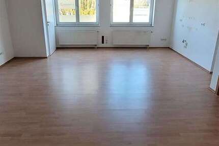 Büro in Hiddenhausen 620 € 63 m²