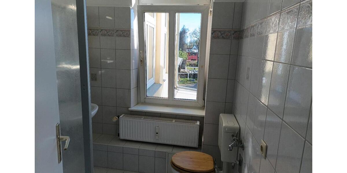 Etagenwohnung Güstrow - 3 Zimmer, 74 m&sup2;, 575&euro; | Angebot:26383757