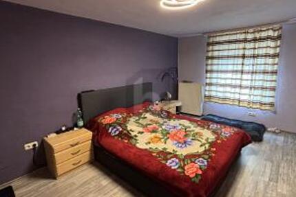 RENOVIERT, DOPPELGARAGE, VERMIETUNG MÖGLICH - Haus Dreis | Angebot:25257951