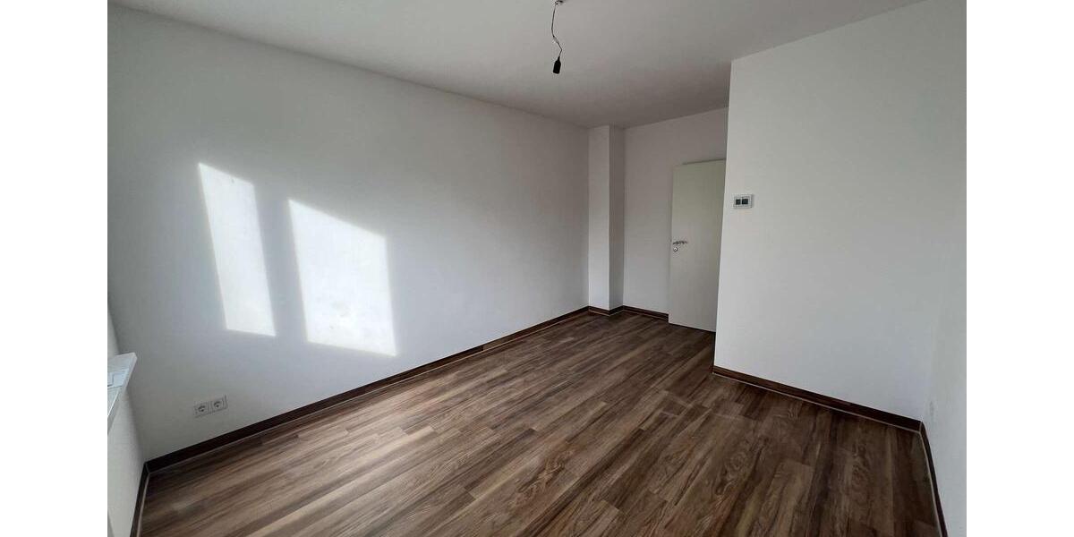 Etagenwohnung Frohburg - 4.5 Zimmer, 81 m&sup2;, 729&euro; | Angebot:24426452