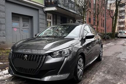 Peugeot 208 82.625 km 12.000 &euro; Hamburg 20359