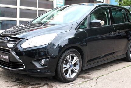 Ford Grand C-Max 136.000 km 5.999 € München 80636