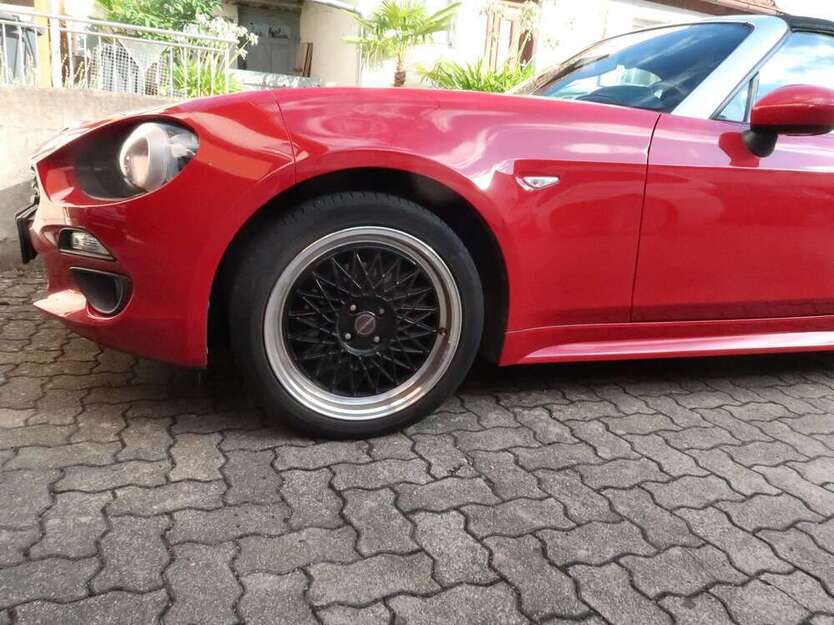 124 Spider