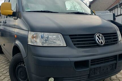 VW T5 Transporter 269.200 km 4.000 € Zwenkau 04442