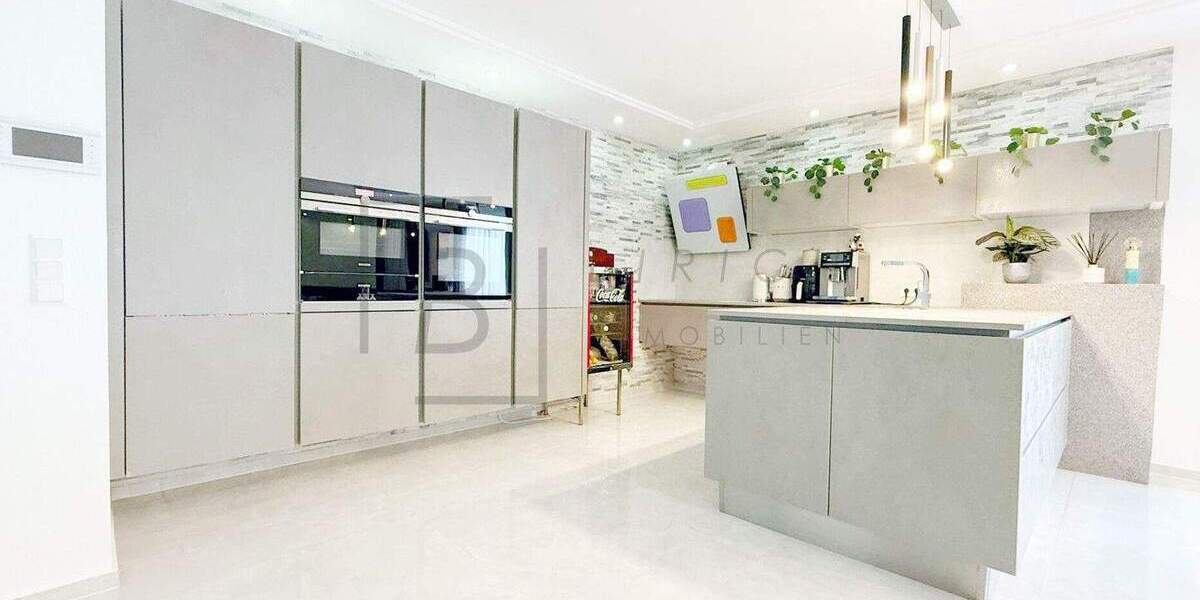 Mehrfamilienhaus, Wohnhaus Bobingen - 6 Zimmer, 193 m&sup2;, 1.260.000&euro; | Angebot:24040562