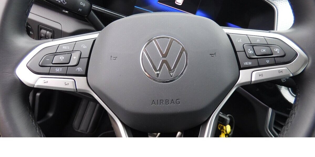 VW T-Cross 1.0 Life Goal BMT TSI Klima Navi 25.800 km 18.990 € Vordorf 38533