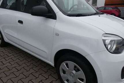 Renault Twingo 66.953 km 6.099 &euro; Mainz 55120