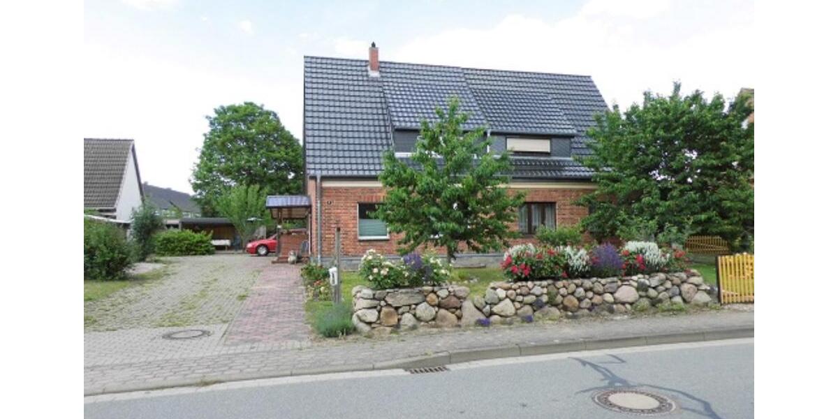 Einfamilienhaus Rechlin - 4 Zimmer, 83 m&sup2;, 230.000&euro; | Angebot:25869953