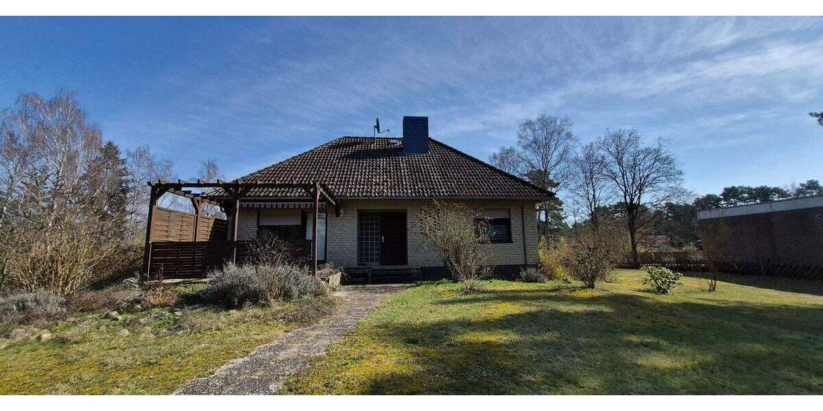Wohnen auf einer Ebene mit Ausbaumöglichkeit - EBK - Vollkeller - Tiefgarage - Ausbaupotenzial - Bungalow Gorleben | Angebot:25475832