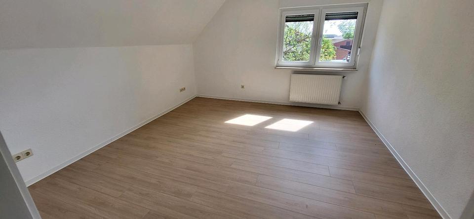 Mehrfamilienhaus, Wohnhaus Stolzenau - 7 Zimmer, 197 m&sup2;, 340.000&euro; | Angebot:26416256