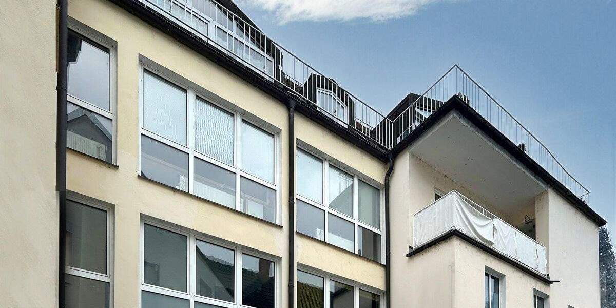 Gewerbeobjekt Bogen - 9 Zimmer, 279.000&euro; | Angebot:25770581