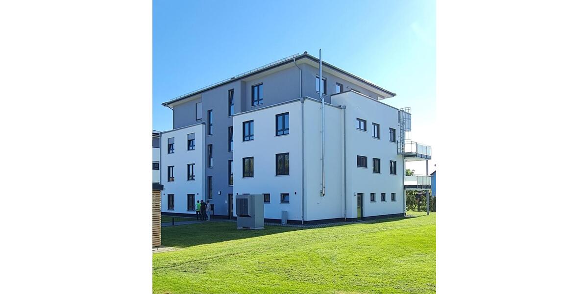 Dachgeschoßwohnung Friedewald - 3 Zimmer, 99 m&sup2;, 1.250&euro; | Angebot:26382706