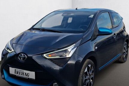 Toyota Aygo (X) 25.295 km 12.480 &euro; Recklinghausen 45659