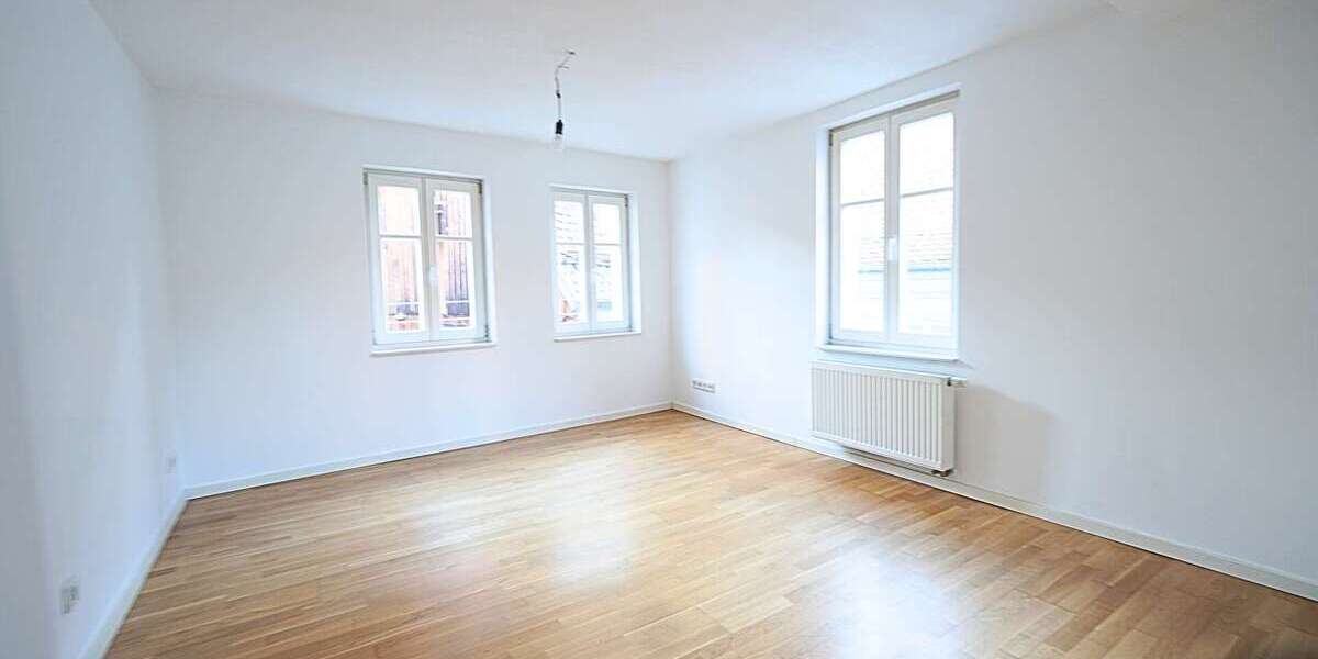Etagenwohnung Rothenburg ob der Tauber - 2 Zimmer, 54 m&sup2;, 530&euro; | Angebot:25376502