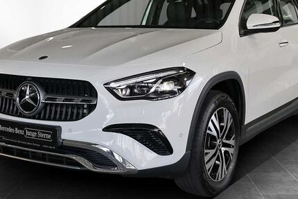 Mercedes-Benz GLA 200 6.100 km 38.950 &euro; Karlsruhe 76185