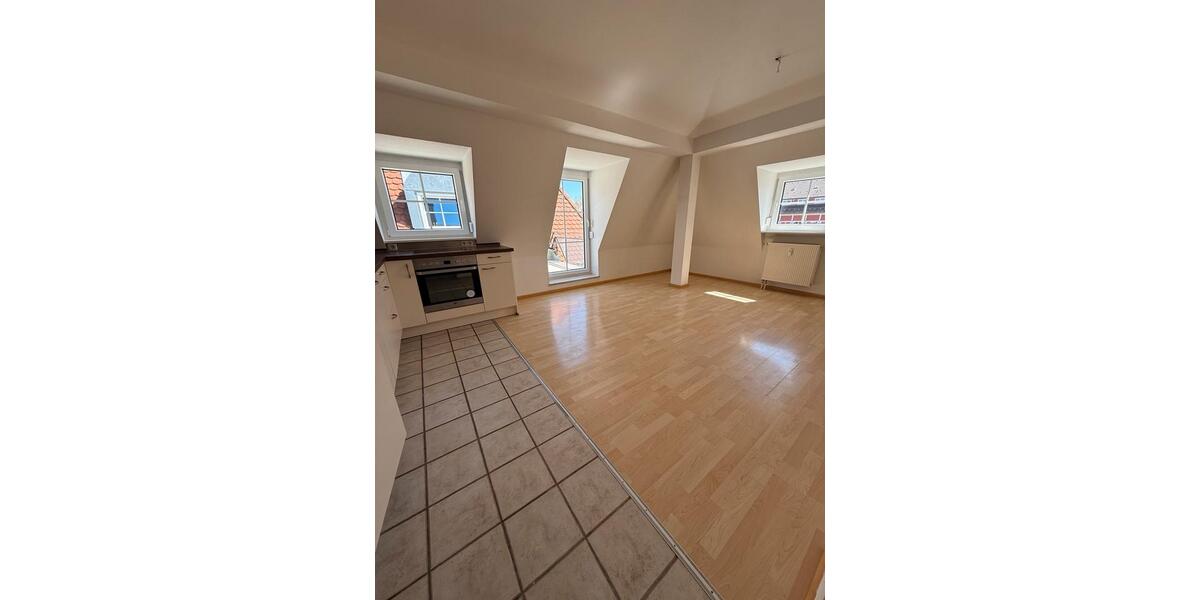 Dachgeschoßwohnung Biessenhofen - 2 Zimmer, 53 m&sup2;, 200.000&euro; | Angebot:26199150