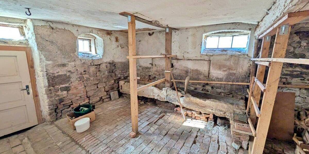 Einfamilienhaus Hildburghausen Weitersroda - 4 Zimmer, 110 m&sup2;, 49.000&euro; | Angebot:25679339