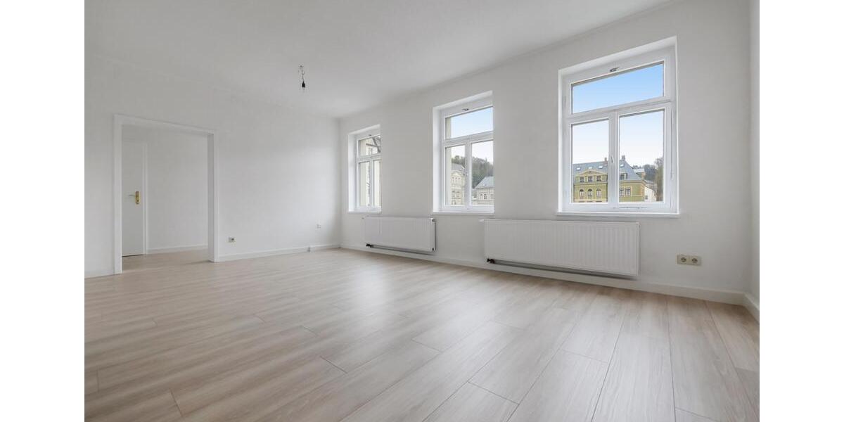Etagenwohnung Sebnitz - 4 Zimmer, 93 m&sup2;, 602&euro; | Angebot:26246206