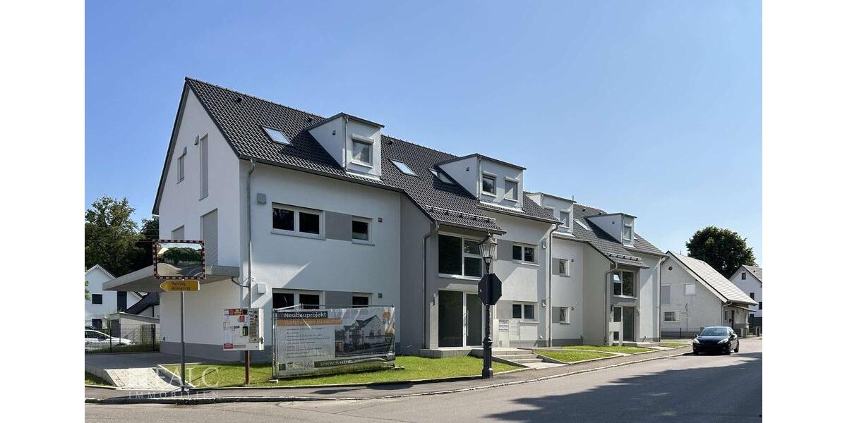 Energieeffiziente Dachgeschosswohnung - möbliert zu vermieten! 2 zimmer