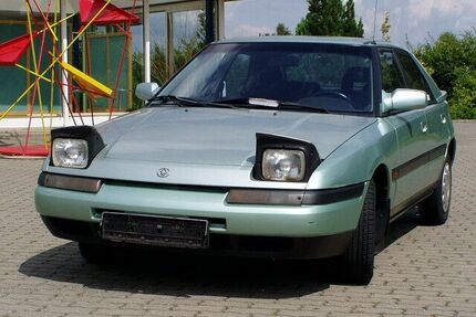 Mazda 323