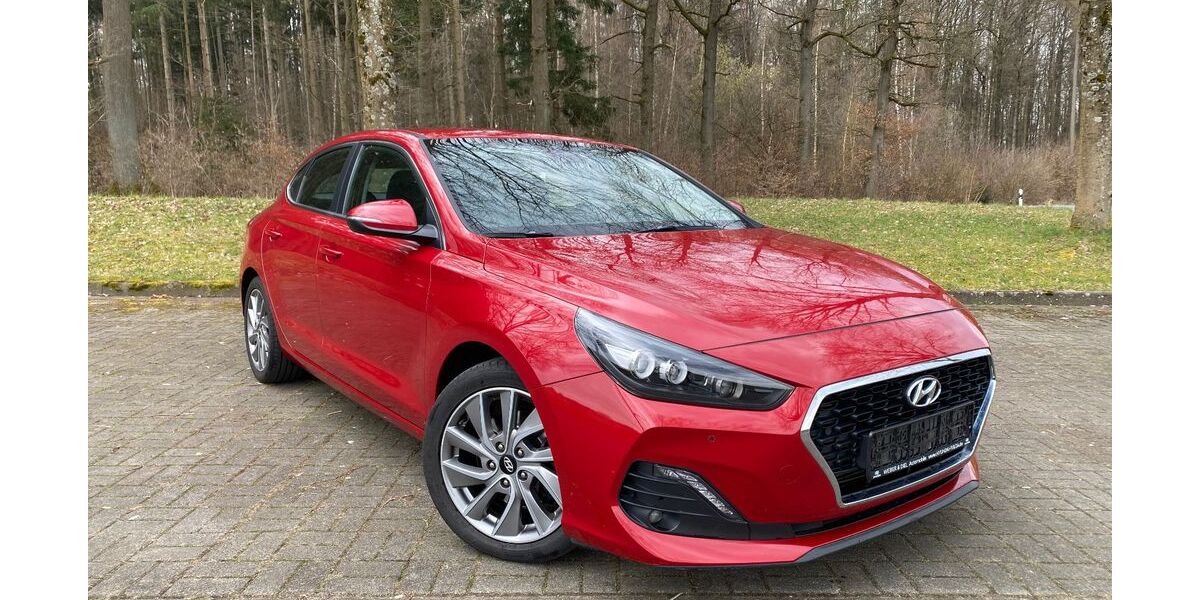 Hyundai i30 85.000 km 13.890 &euro; Fulda 36039