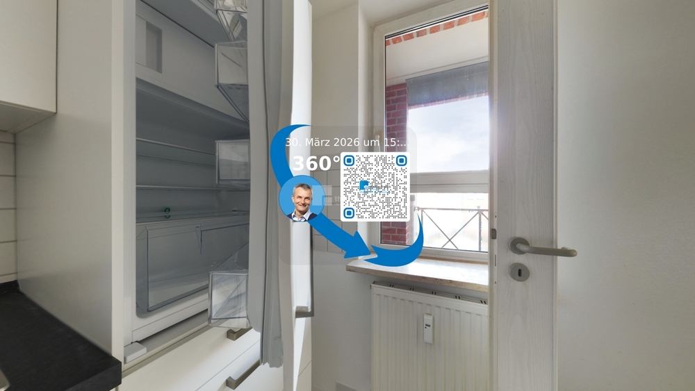 Morgensonne auf dem Balkon: 2-Zi. mit EBK, Parkett & Keller in der Weststadt - Etagenwohnung Schwerin Weststadt | Angebot:26874552