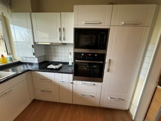 2-Zimmer-Wohnung in Dresden-Plauen mit Balkon (EBK kann erworben werden) ab Juli frei - Etagenwohnung Dresden Plauen | Angebot:26308820