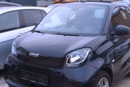 Smart ForTwo 20.500 km 9.900 € Dresden 01129