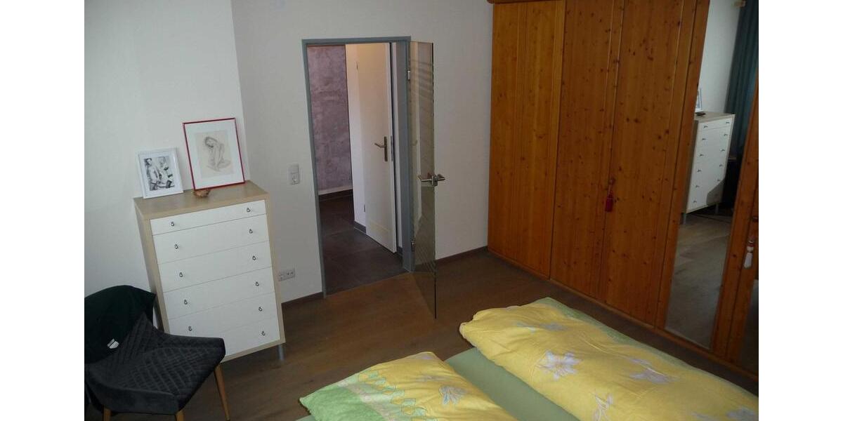 Etagenwohnung Bad Pyrmont - 3 Zimmer, 90 m&sup2;, 250.000&euro; | Angebot:26058978