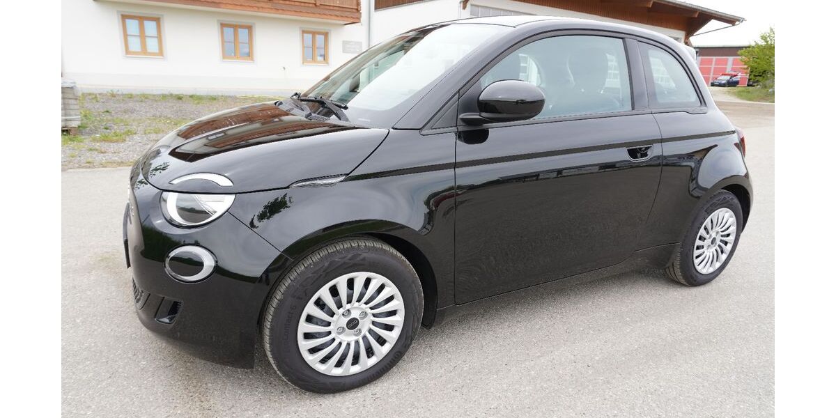 Fiat 500e 5.950 km 13.900 &euro; Griesstätt 83556