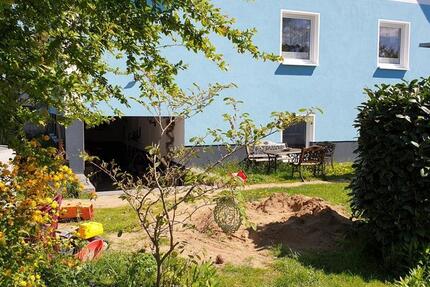 Wohnung Dummerstorf - 3 Zimmer, 60 m&sup2;, 30&euro; | Angebot:25137778