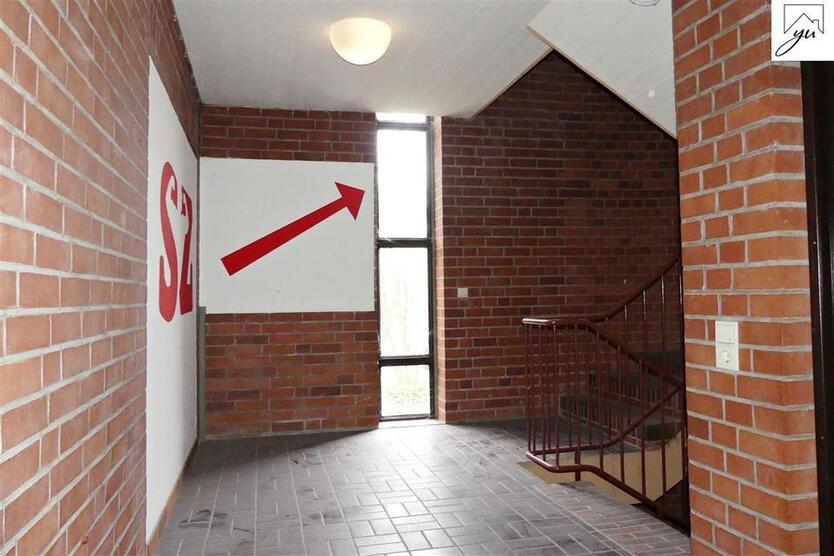 Geräumige Gewerbefläche in stadtnaher Lage in Aurich zimmer