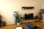 *ZENTRAL*RUHIG*HELL* 2-Zimmer-Whg mit Südloggia, EBK, TG-Stellplatz, Aufzug
