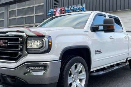 GMC Sierra